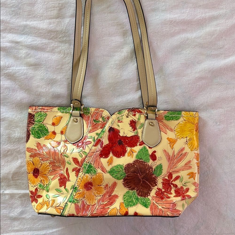 Madi Claire MC Leather Floral Bag Purse Pocketbook